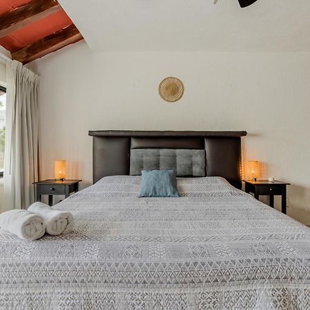Chic Lagoon Front Villa By Casa Paraiso แคนคูน ภายนอก รูปภาพ
