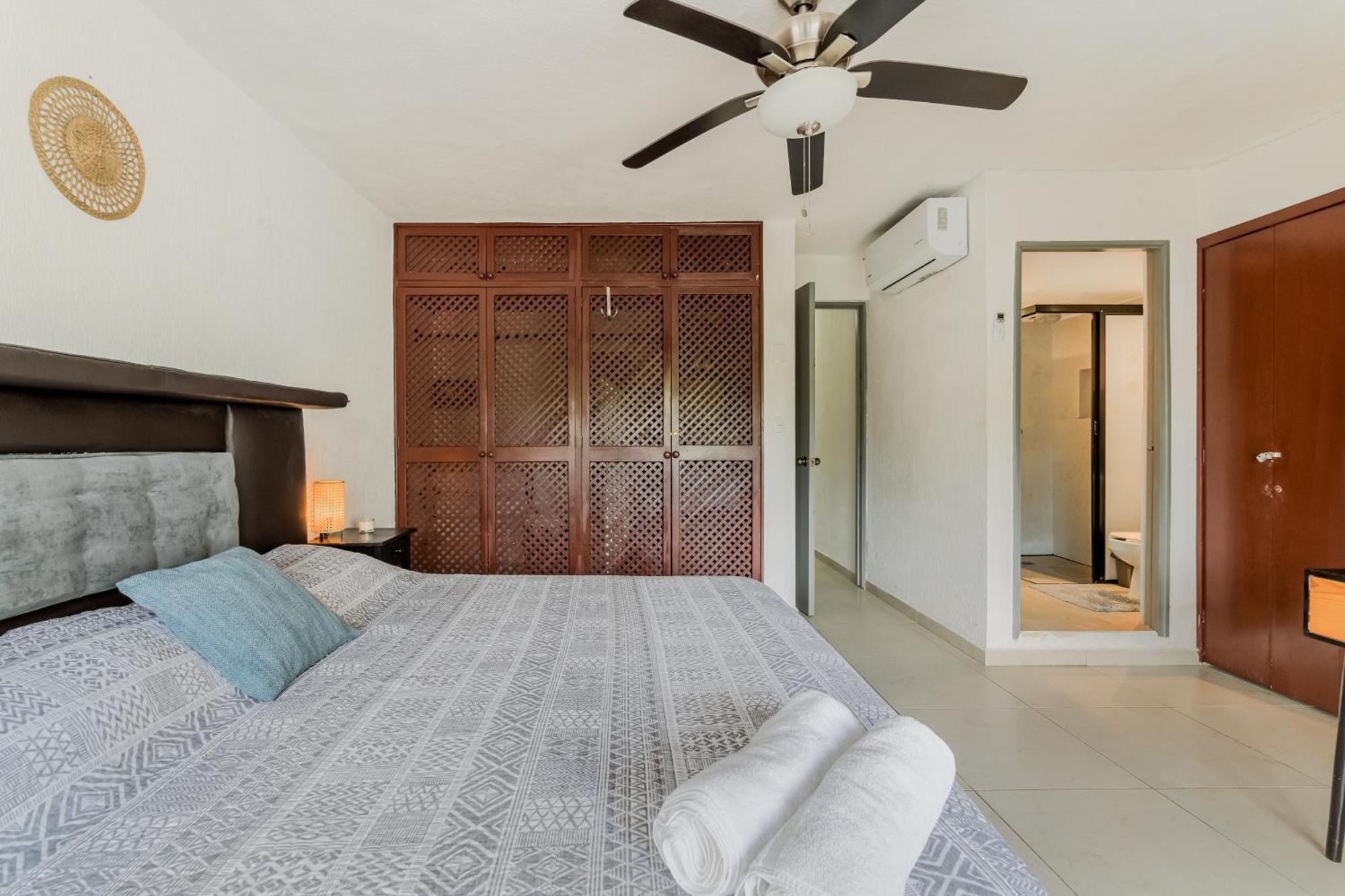 Chic Lagoon Front Villa By Casa Paraiso แคนคูน ภายนอก รูปภาพ