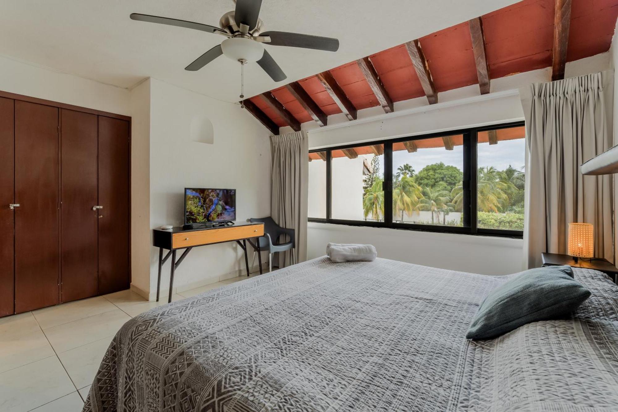 Chic Lagoon Front Villa By Casa Paraiso แคนคูน ภายนอก รูปภาพ